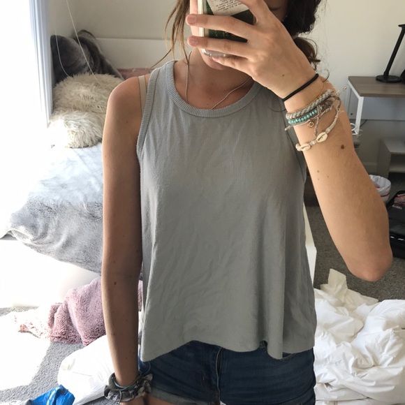 flowy tank - Picture 2 of 3